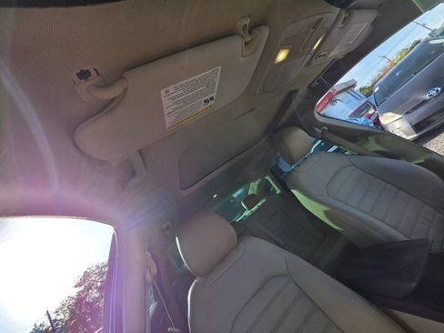 Used 2013 Ford Fusion SE FWD image 21