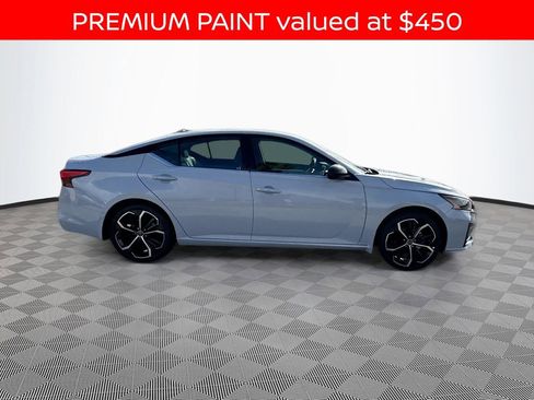 Certified 2025 Nissan Altima 2.5 SR FWD image 4