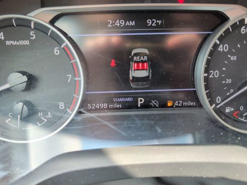 Used 2025 Nissan Rogue SV FWD image 10