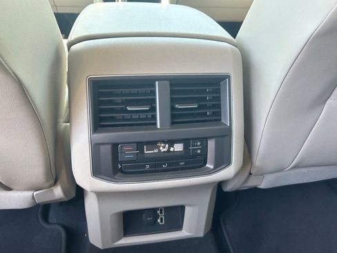 Used 2018 Volkswagen Atlas SE FWD image 47