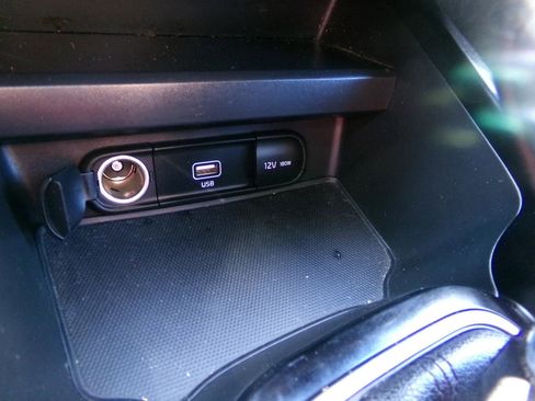 Used 2021 Kia Soul LX FWD image 20