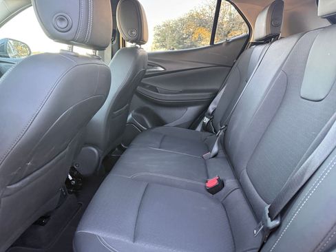 Used 2025 Buick Encore GX Preferred image 25