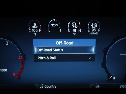 Used 2023 Ford F450 Platinum w/ FX4 Off-Road Package AWD/4WD image 96