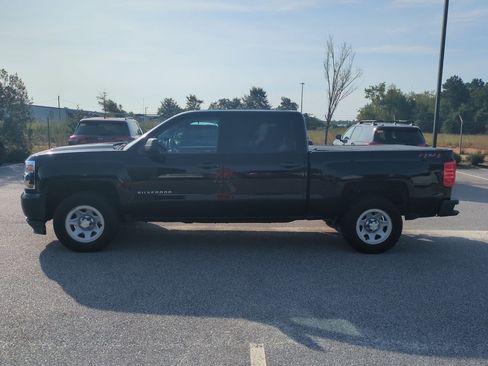 Used 2018 Chevrolet Silverado 1500 W/T w/ WT Fleet Convenience Package AWD/4WD image 7