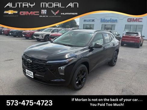 New 2026 Chevrolet Trax LT w/ Driver Confidence Package FWD image 1