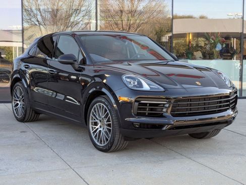Certified 2023 Porsche Cayenne Coupe image 7
