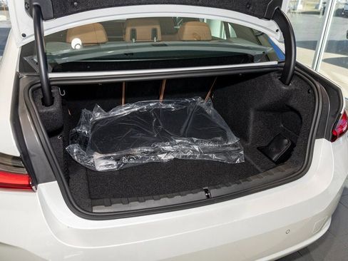 New 2026 BMW 330i xDrive Sedan w/ Convenience Package image 11