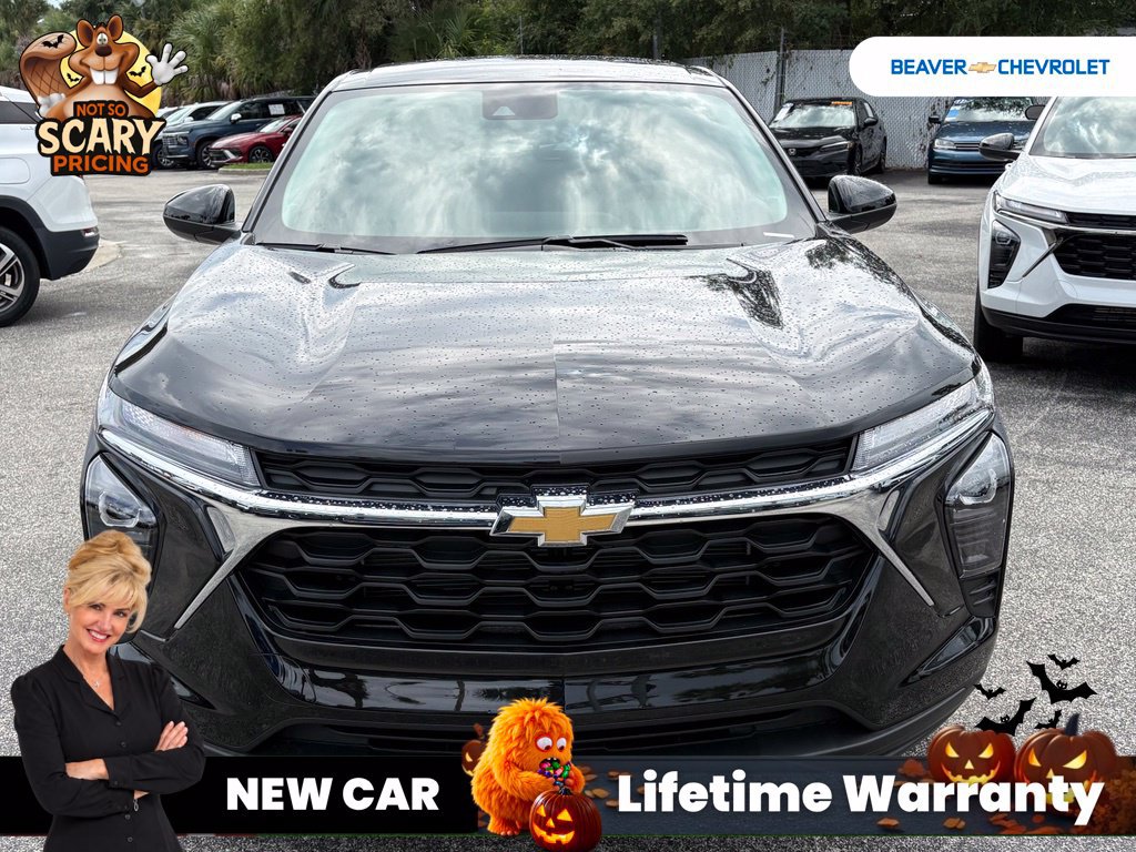 New 2026 Chevrolet Trax LS w/ LS Convenience Package FWD image 3