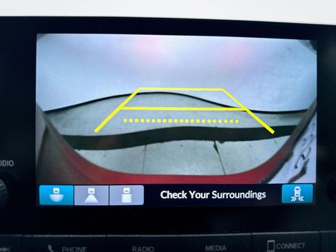 Used 2024 Honda CR-V EX image 11