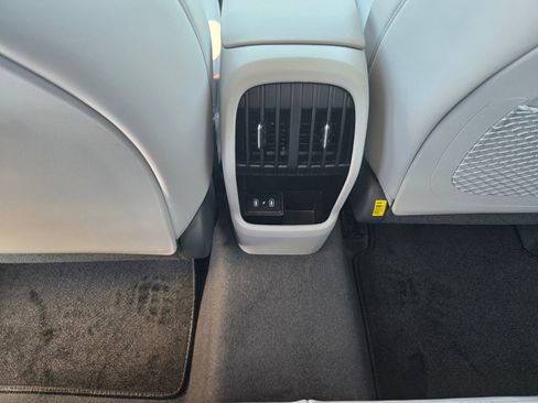 New 2026 Hyundai Kona SEL Premium image 12