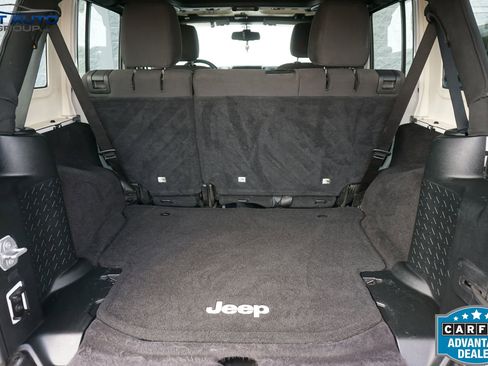 Used 2017 Jeep Wrangler Unlimited Sport w/ Quick Order Package 24S image 17