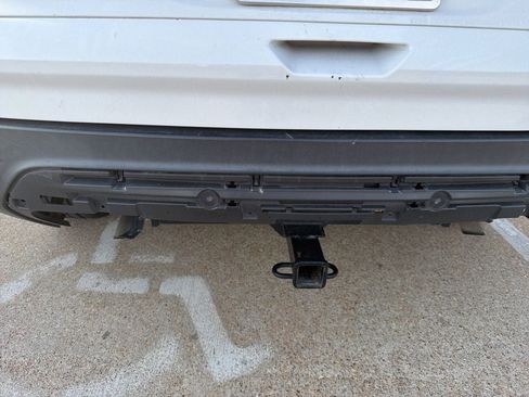Used 2016 Ford Escape S FWD image 10