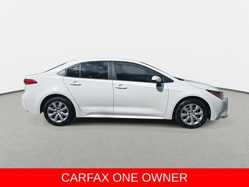 Used 2022 Toyota Corolla LE FWD image 4