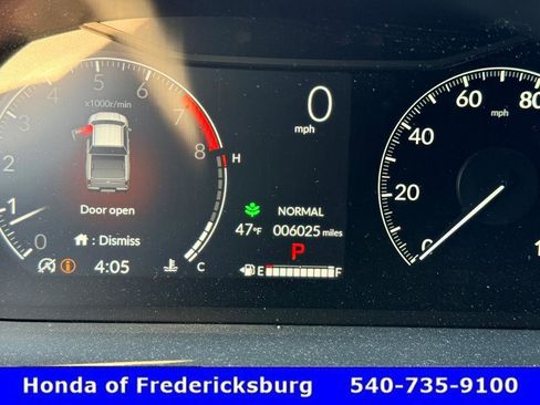 Certified 2025 Honda Ridgeline RTL image 31