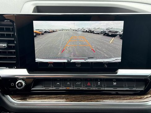 New 2026 GMC Sierra 1500 Elevation w/ Preferred Package AWD/4WD image 21