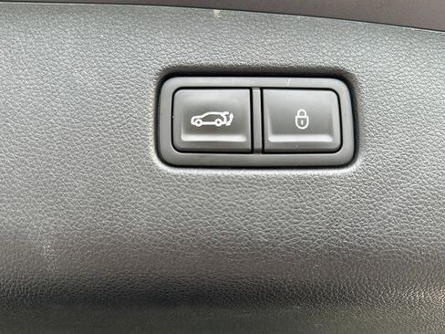 Used 2024 Genesis Electrified GV70 AWD/4WD image 16