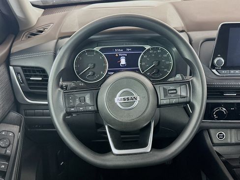 Used 2021 Nissan Rogue S image 18