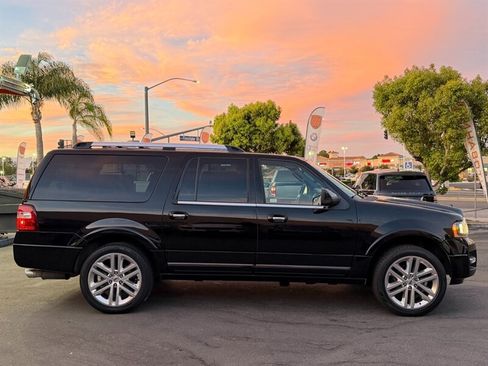 Used 2017 Ford Expedition EL Limited w/ Equipment Group 301A RWD image 16