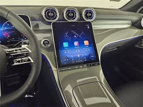 Certified 2025 Mercedes-Benz GLC 300 4MATIC image 29