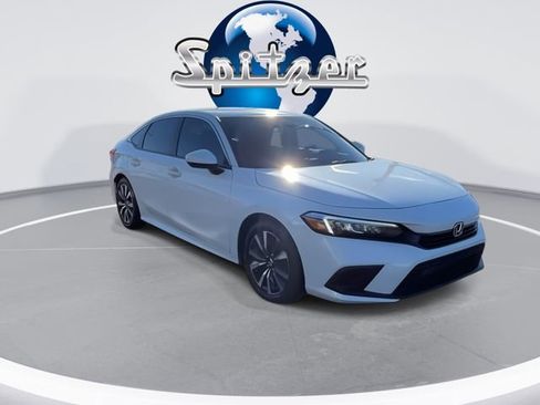 Used 2023 Honda Civic EX image 4