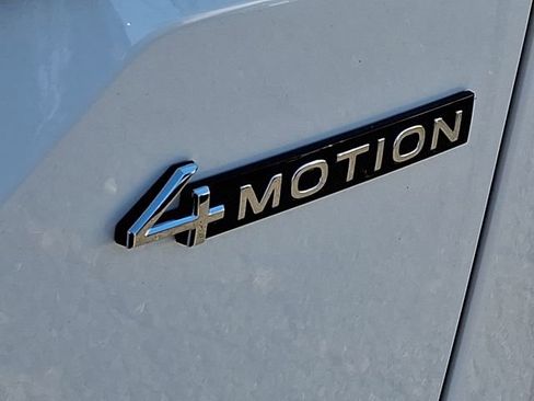 New 2026 Volkswagen Atlas Peak Edition image 17