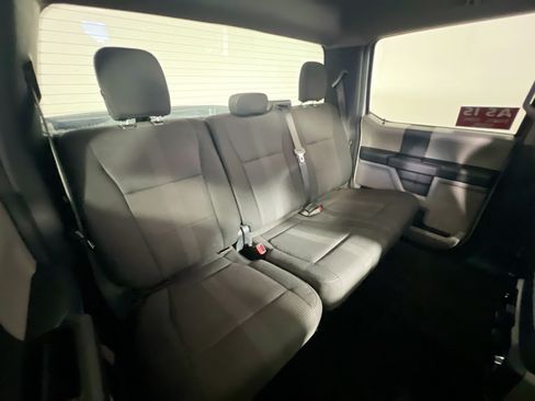 Used 2017 Ford F150 XL w/ Equipment Group 101A Mid RWD image 31