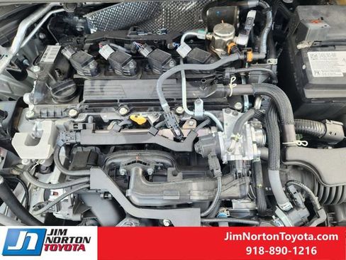 Used 2026 Toyota Corolla LE FWD image 31