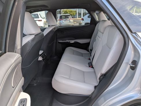 Used 2025 Lexus RX 350 Premium AWD/4WD image 18