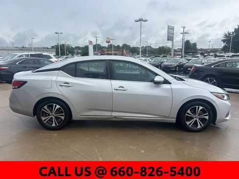 Used 2021 Nissan Sentra SV FWD image 5