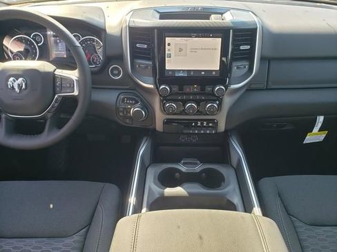 New 2026 RAM 1500 Big Horn AWD/4WD image 16
