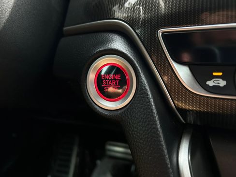 Used 2018 Honda Accord Sport image 12