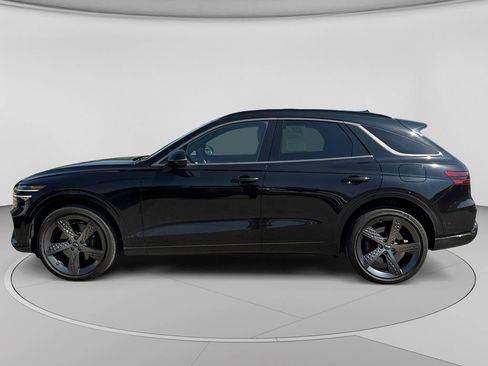Used 2024 Genesis GV70 3.5T Sport w/ Sport Prestige Package AWD/4WD image 6