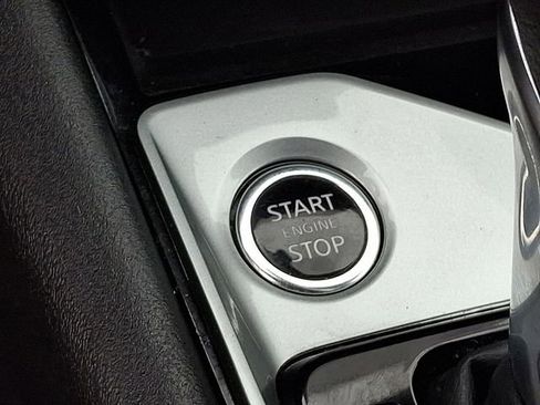 Used 2024 Nissan Altima 2.5 SV image 25