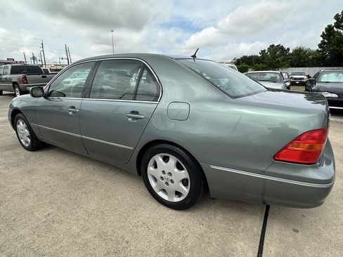 Used 2003 Lexus LS 430 RWD image 71