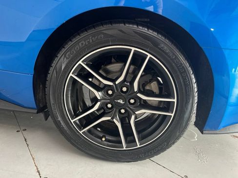 Used 2020 Ford Mustang Coupe w/ Equipment Group 101A RWD image 15