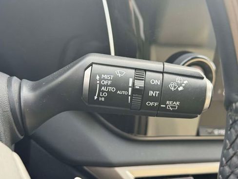 Used 2023 Lexus RX 350 Premium w/ Accessory Package AWD/4WD image 31
