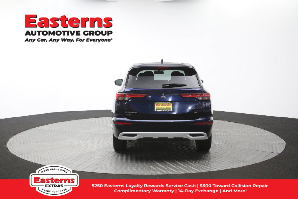 Used 2024 Mitsubishi Outlander SE FWD image 38
