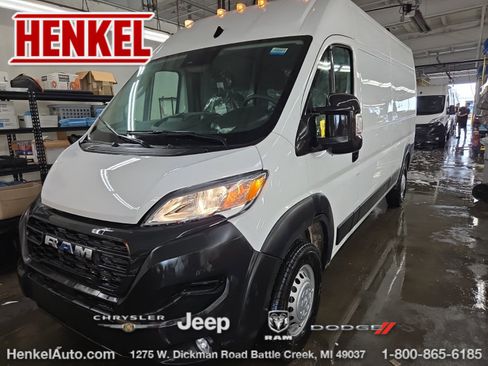 Used 2025 RAM ProMaster 3500 w/ Convenience Group FWD image 1