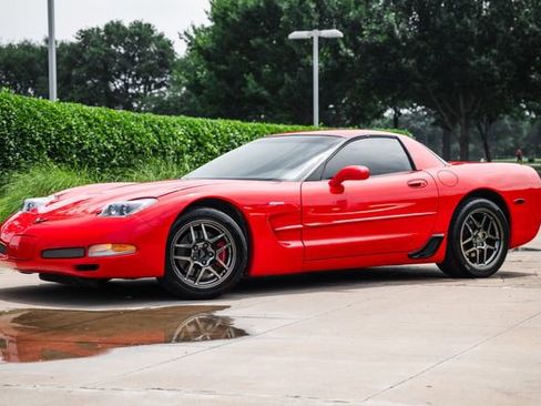 Used 2001 Chevrolet Corvette Z06 w/ Memory Pkg RWD image 29
