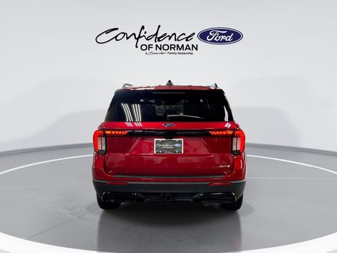 New 2026 Ford Explorer ST-Line w/ ST-Line Street Pack AWD/4WD image 7