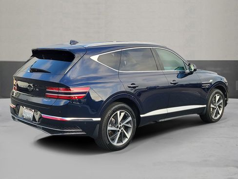 Certified 2026 Genesis GV80 3.5T Advanced AWD/4WD image 2