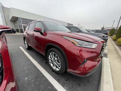Used 2021 Toyota Highlander Limited
