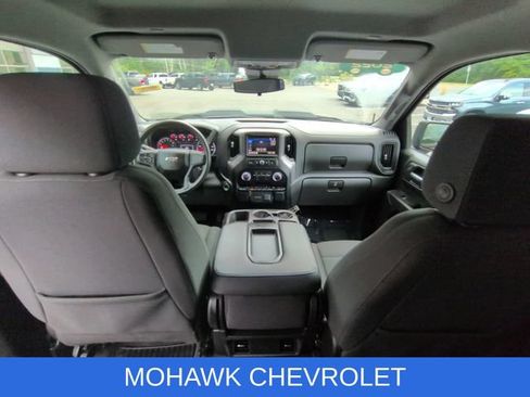 Used 2022 Chevrolet Silverado 1500 Custom Trail Boss AWD/4WD image 20