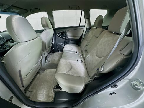 Used 2012 Toyota RAV4 FWD w/ Value Pkg image 24