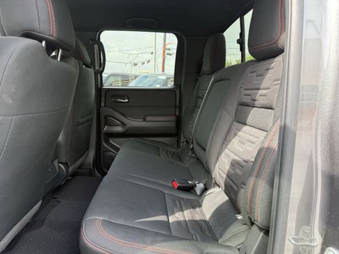 Used 2024 Nissan Frontier PRO-4X w/ Off-Road Protection Package AWD/4WD image 13