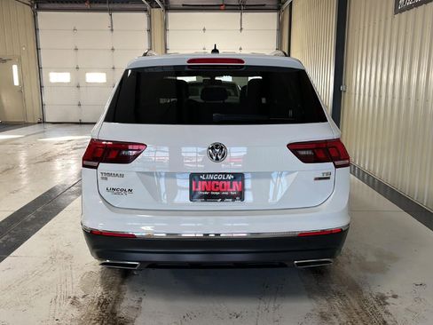 Used 2018 Volkswagen Tiguan SEL image 8