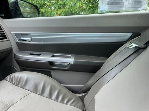 Used 2008 Chrysler Sebring Touring w/ Special Touring Group FWD image 9