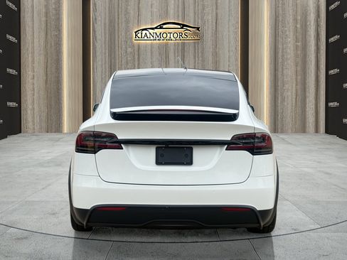 Used 2023 Tesla Model X AWD/4WD image 9