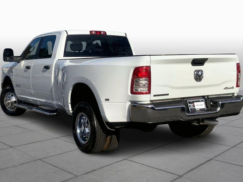 Used 2024 RAM 3500 Big Horn image 11