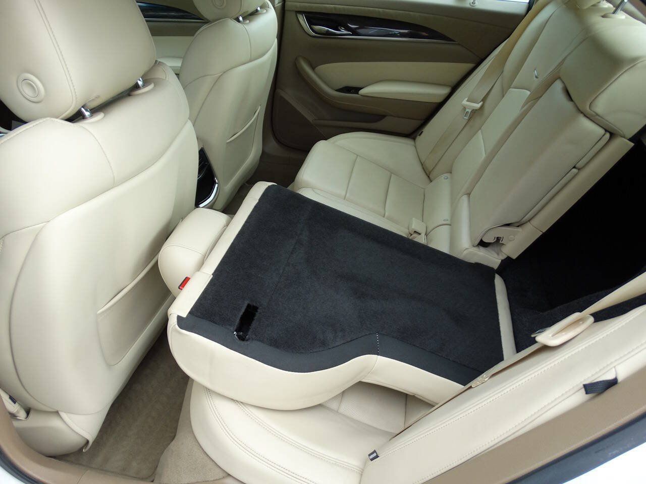 Used 2015 Cadillac CTS Luxury AWD image 34